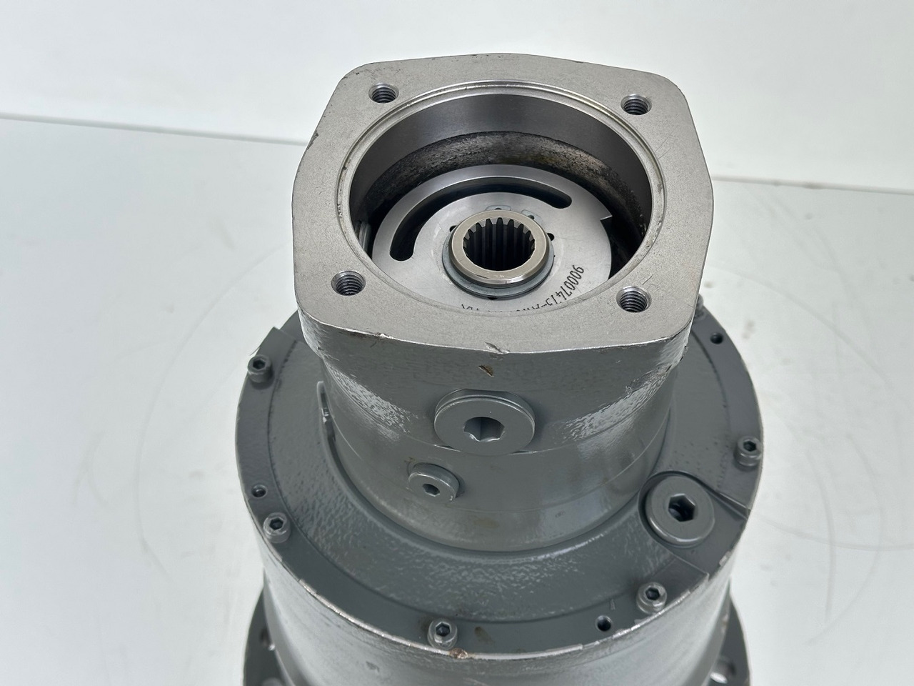 Liebherr Liebherr Drehwerkantrieb Typ:DAT200/1455 mit ID-Nr.13763178 - ID-Nr.13777972. #13763178.545-01211# - Reductor de giro para Autogrúa: foto 4 Liebherr Liebherr Drehwerkantrieb Typ:DAT200/1455 mit ID-Nr.13763178 - ID-Nr.13777972. #13763178.545-01211# - Reductor de giro para Autogrúa: foto 4