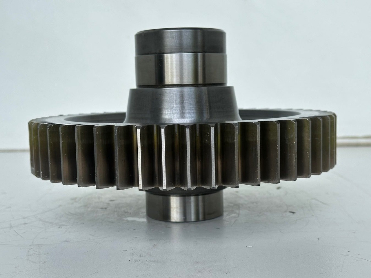 Liebherr Stirnrad ID-Nr.10135600. Pumpenverteilergetriebe Typ:PVG450 C 468. PR776-1296. #10135600.02# - Transmisión para Maquinaria de construcción: foto 2 Liebherr Stirnrad ID-Nr.10135600. Pumpenverteilergetriebe Typ:PVG450 C 468. PR776-1296. #10135600.02# - Transmisión para Maquinaria de construcción: foto 2