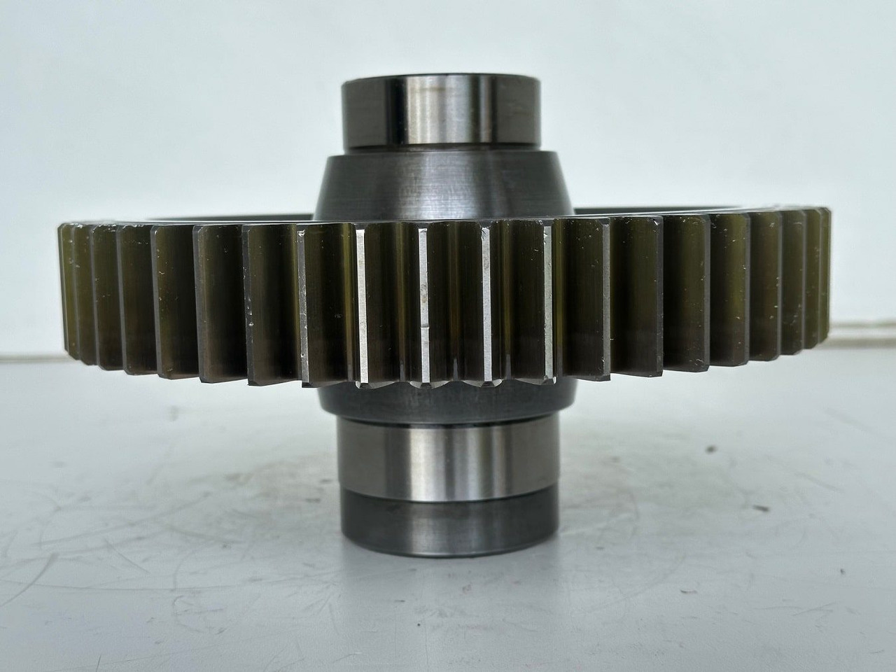 Liebherr Stirnrad ID-Nr.10135600. Pumpenverteilergetriebe Typ:PVG450 C 468. PR776-1296. #10135600.02# - Transmisión para Maquinaria de construcción: foto 5 Liebherr Stirnrad ID-Nr.10135600. Pumpenverteilergetriebe Typ:PVG450 C 468. PR776-1296. #10135600.02# - Transmisión para Maquinaria de construcción: foto 5