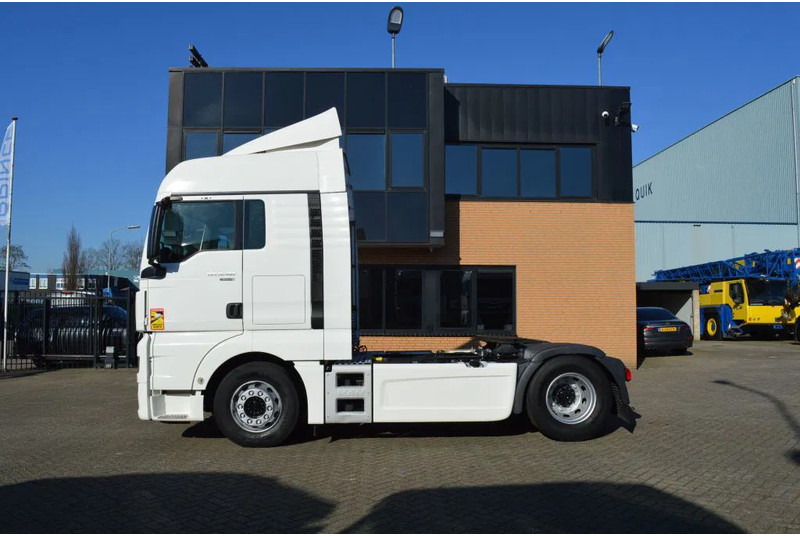 MAN TGX 18.480 * RETARDER * EURO6 * 4X2 * 2 TANK * - Cabeza tractora: foto 2 MAN TGX 18.480 * RETARDER * EURO6 * 4X2 * 2 TANK * - Cabeza tractora: foto 2