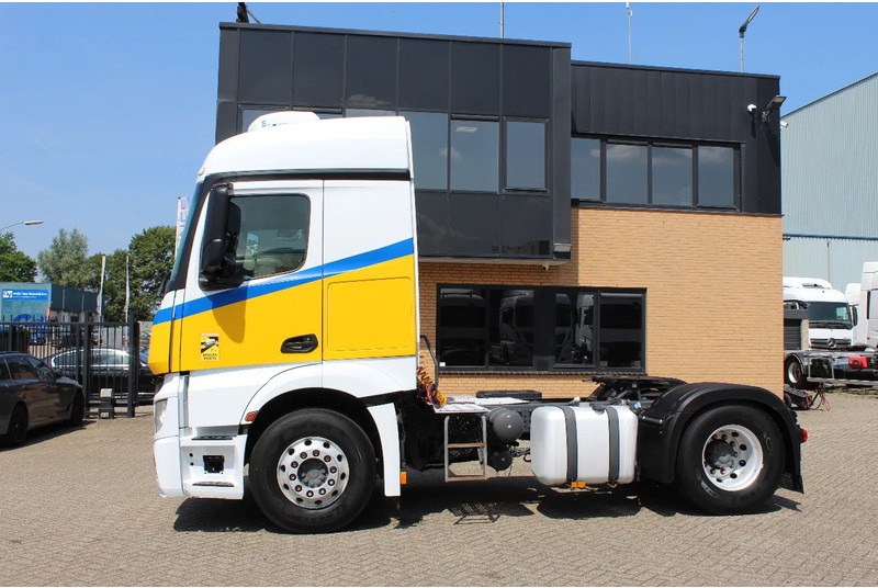 Mercedes-Benz Actros 1843 * RETARDER * 4X2 * - Cabeza tractora: foto 2 Mercedes-Benz Actros 1843 * RETARDER * 4X2 * - Cabeza tractora: foto 2