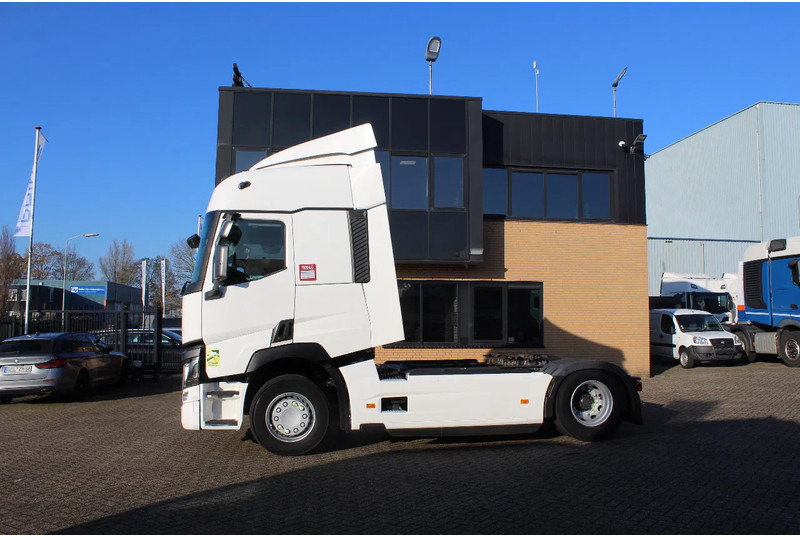 Renault T460 * EURO6 * FULL SPOILER * 2 TANK * - Cabeza tractora: foto 2 Renault T460 * EURO6 * FULL SPOILER * 2 TANK * - Cabeza tractora: foto 2