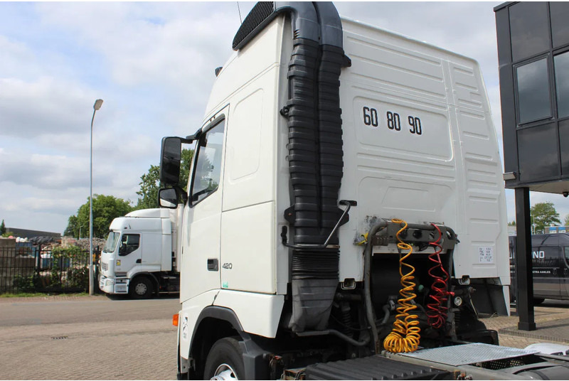 Cabeza tractora Volvo FH 12.420 * MANUAL * 4X2 *: foto 15