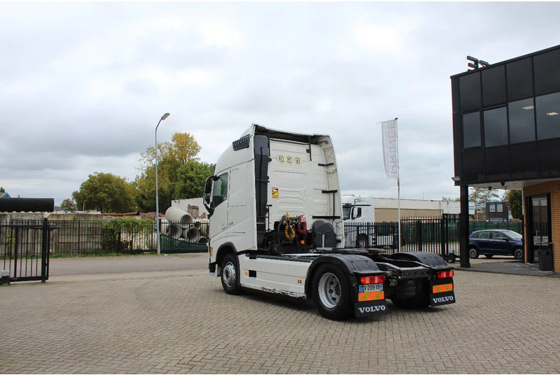 Volvo FH 13.500 * EURO6 * 4X2 * - Cabeza tractora: foto 3 Volvo FH 13.500 * EURO6 * 4X2 * - Cabeza tractora: foto 3