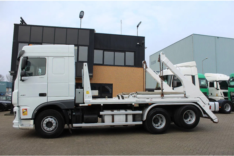 DAF XF 480 * EURO6 * SKIPLOADER * 6X2 * LIFT * - Camión portacontenedor de cadenas: foto 2 DAF XF 480 * EURO6 * SKIPLOADER * 6X2 * LIFT * - Camión portacontenedor de cadenas: foto 2