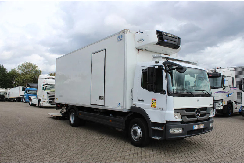 Mercedes-Benz Atego 1318 * MANUAL * CARRIER SUPRA 550 - Camión frigorífico: foto 4 Mercedes-Benz Atego 1318 * MANUAL * CARRIER SUPRA 550 - Camión frigorífico: foto 4