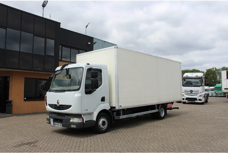 Renault Midlum 220 * EURO5 * MANUAL * - Camión caja cerrada: foto 1 Renault Midlum 220 * EURO5 * MANUAL * - Camión caja cerrada: foto 1