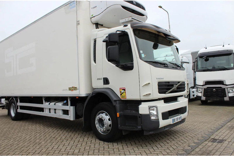 Volvo FE 240 * EURO5 * THERMO KING T-1200R * 4X2 * - Camión frigorífico: foto 5 Volvo FE 240 * EURO5 * THERMO KING T-1200R * 4X2 * - Camión frigorífico: foto 5