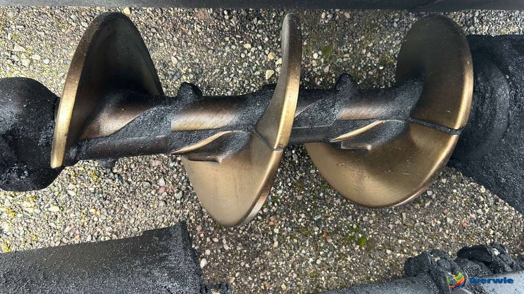 ABG-Volvo P4820D - Pavimentadora de asfalto: foto 3 ABG-Volvo P4820D - Pavimentadora de asfalto: foto 3