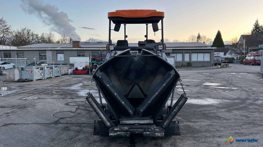 Vögele SUPER 1303-3i / AB340-3TV (1,80 - 3,40 m) - Pavimentadora de asfalto: foto 3 Vögele SUPER 1303-3i / AB340-3TV (1,80 - 3,40 m) - Pavimentadora de asfalto: foto 3