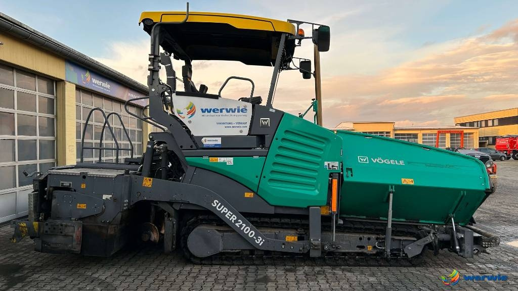 Vögele SUPER 2100-3i / AB600-3TP1 (3,00 - 6,00 m) - Pavimentadora de asfalto: foto 1 Vögele SUPER 2100-3i / AB600-3TP1 (3,00 - 6,00 m) - Pavimentadora de asfalto: foto 1
