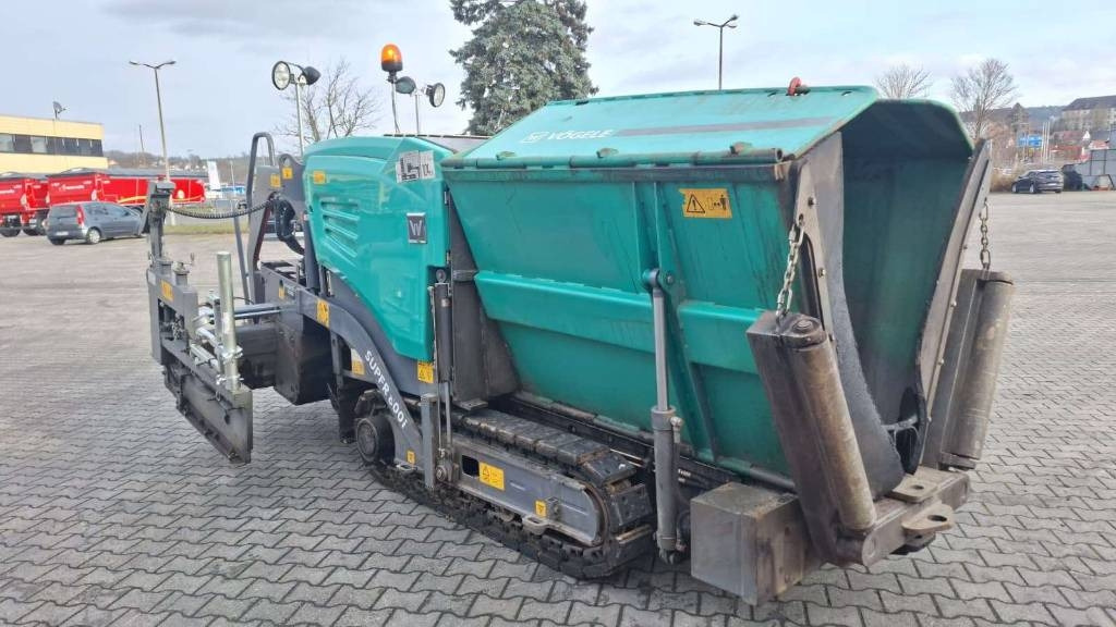 Vögele SUPER 800i / AB220TV (1,20 - 2,20 m) - Pavimentadora de asfalto: foto 1 Vögele SUPER 800i / AB220TV (1,20 - 2,20 m) - Pavimentadora de asfalto: foto 1