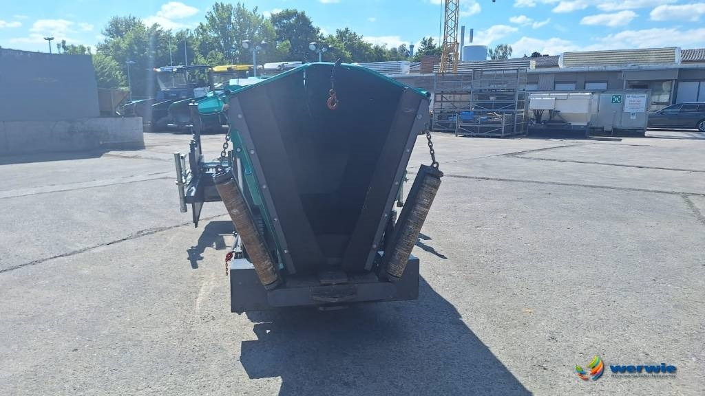 Vögele SUPER 800i / AB220TV (1,20 - 2,20 m) - Pavimentadora de asfalto: foto 5 Vögele SUPER 800i / AB220TV (1,20 - 2,20 m) - Pavimentadora de asfalto: foto 5