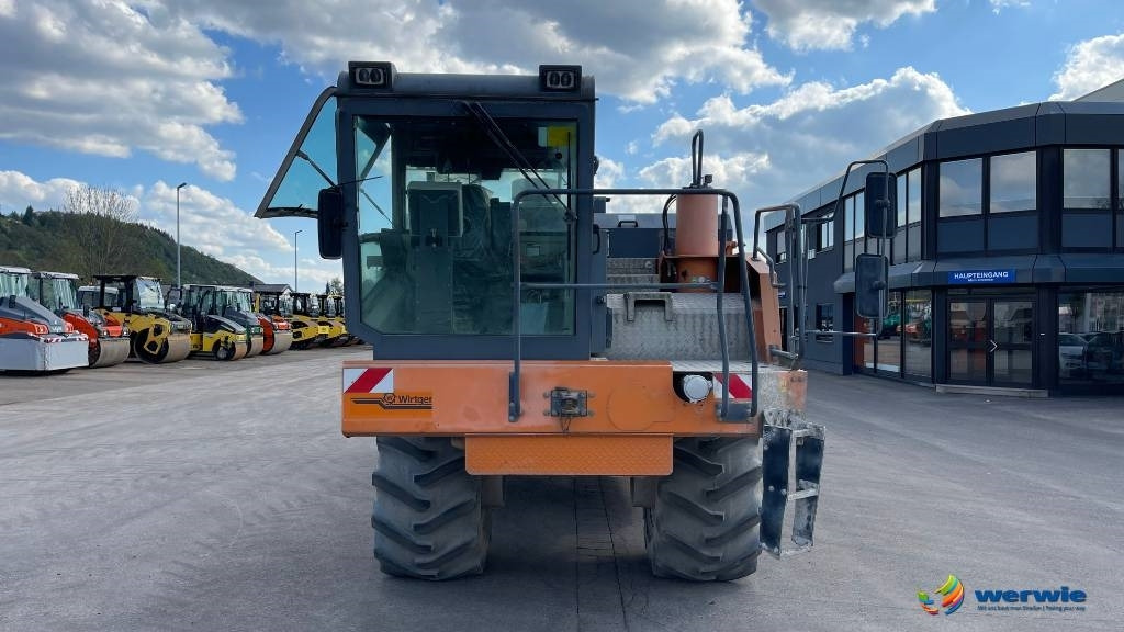 Wirtgen WR2400 - Construcción de carreteras: foto 3 Wirtgen WR2400 - Construcción de carreteras: foto 3
