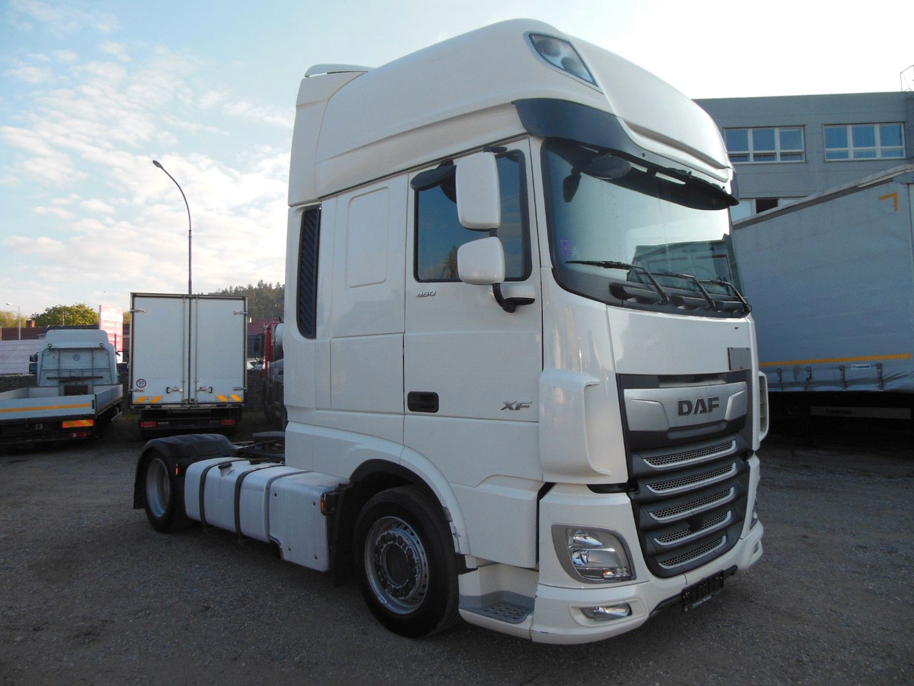 DAF XF 106.480 SSC, LOWDECK, STANDKLIMA, TOP!!! - Cabeza tractora: foto 2 DAF XF 106.480 SSC, LOWDECK, STANDKLIMA, TOP!!! - Cabeza tractora: foto 2