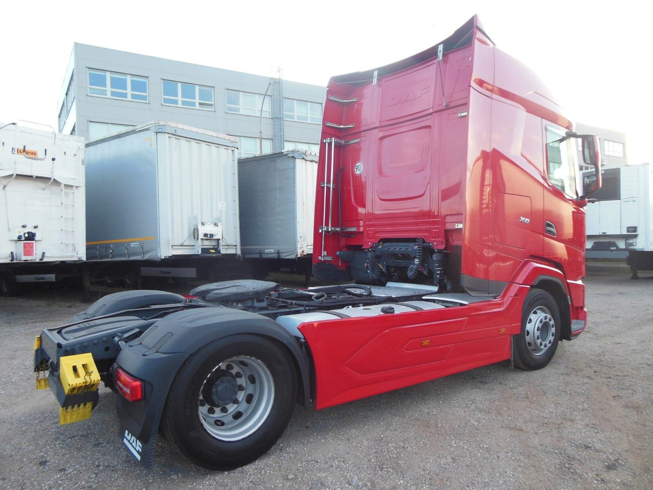 DAF XG 480, KIPPHYDRAULIK, STANDKLIMA, WIE NEUE!!! - Cabeza tractora: foto 3 DAF XG 480, KIPPHYDRAULIK, STANDKLIMA, WIE NEUE!!! - Cabeza tractora: foto 3