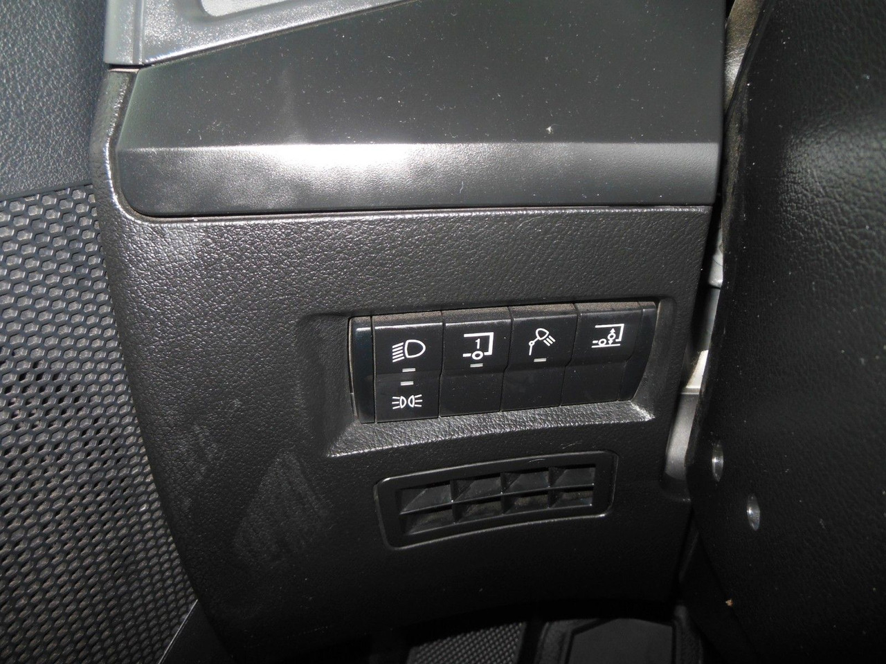 Leasing de Mercedes-Benz 3353 ACTROS, 6X4, TRK, SET 120 TON, WIE NEUE!E!! Mercedes-Benz 3353 ACTROS, 6X4, TRK, SET 120 TON, WIE NEUE!E!!: foto 26 Leasing de Mercedes-Benz 3353 ACTROS, 6X4, TRK, SET 120 TON, WIE NEUE!E!! Mercedes-Benz 3353 ACTROS, 6X4, TRK, SET 120 TON, WIE NEUE!E!!: foto 26