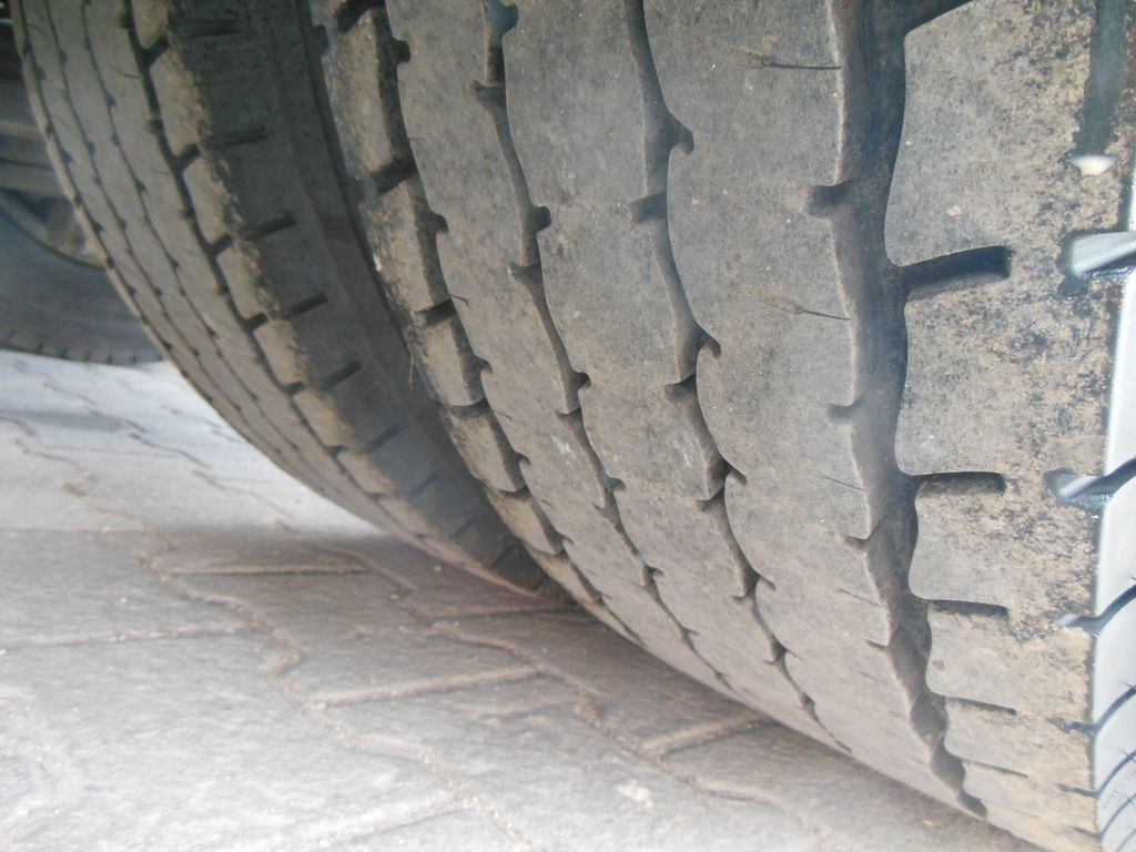 Cabeza tractora Scania R 520, V8, RETARDER Scania R 520, V8, RETARDER: foto 7 Cabeza tractora Scania R 520, V8, RETARDER Scania R 520, V8, RETARDER: foto 7