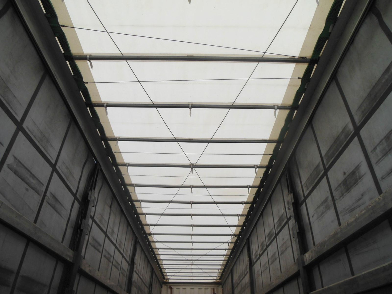 Leasing de Krone SD MEGA LINER, LOWDECK Krone SD MEGA LINER, LOWDECK Krone SD MEGA LINER, LOWDECK Krone SD MEGA LINER, LOWDECK: foto 13