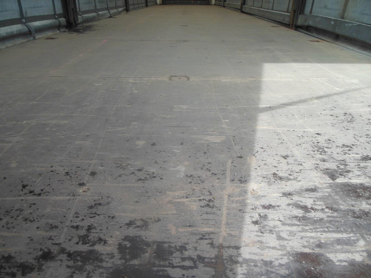 Leasing de Krone SD MEGA LINER, LOWDECK Krone SD MEGA LINER, LOWDECK Krone SD MEGA LINER, LOWDECK Krone SD MEGA LINER, LOWDECK: foto 16