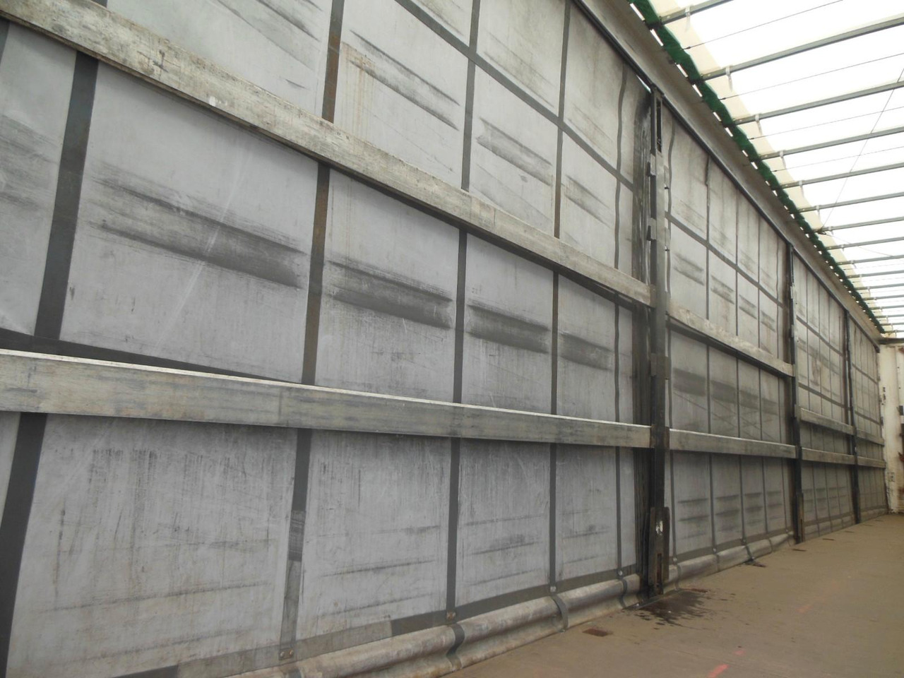 Leasing de Krone SD MEGA LINER, LOWDECK Krone SD MEGA LINER, LOWDECK Krone SD MEGA LINER, LOWDECK Krone SD MEGA LINER, LOWDECK: foto 14