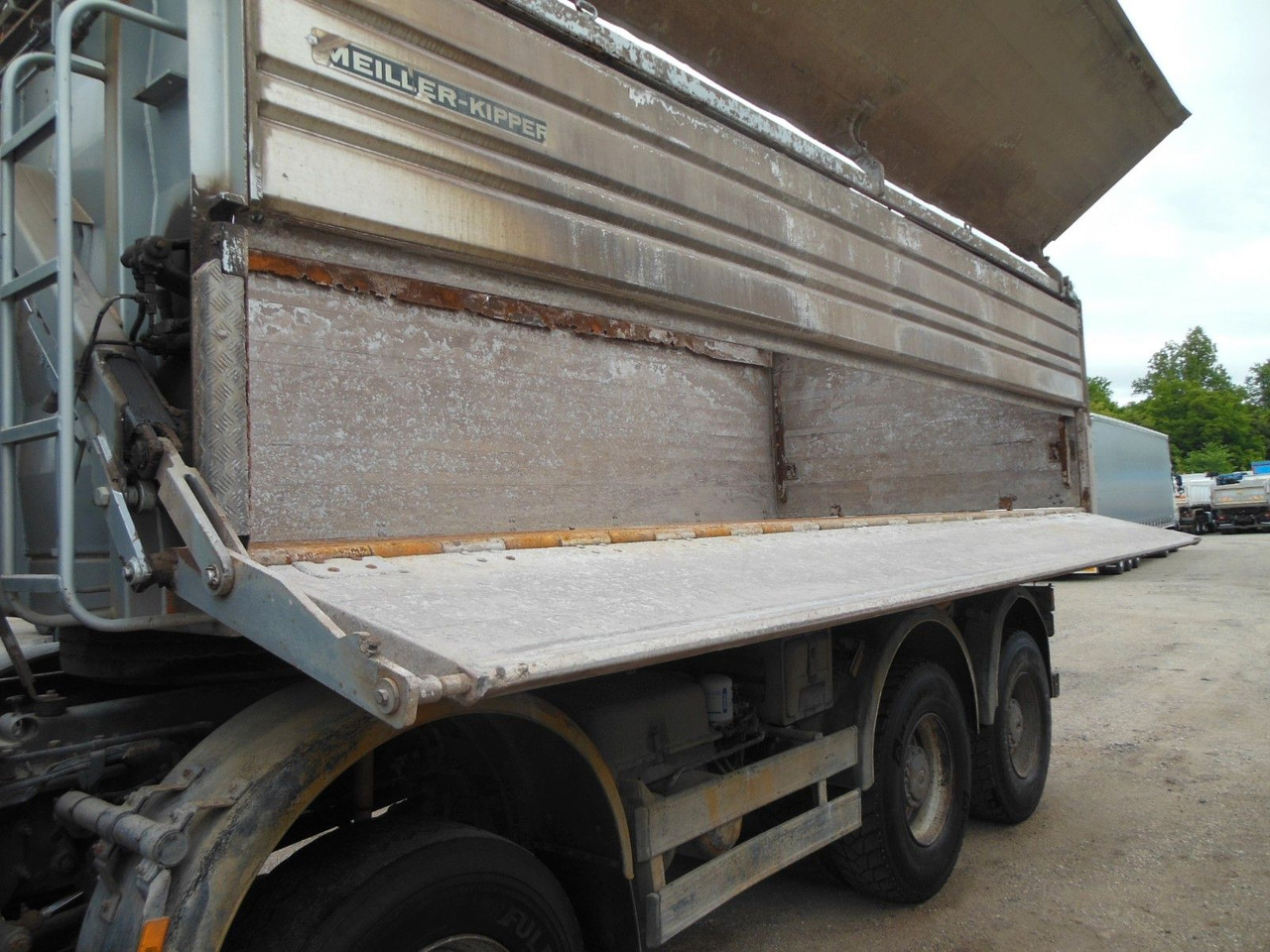 Camión volquete Mercedes-Benz ACTROS 4144, 8X6, 3 PEDALE, MEILLER, BODRMATIC: foto 17
