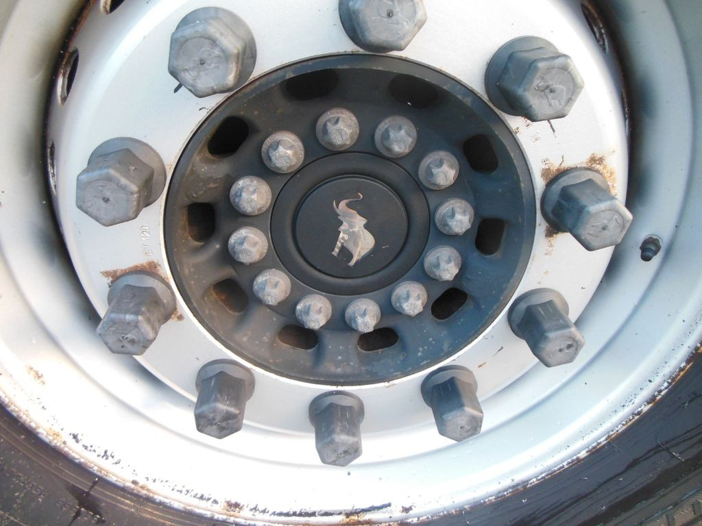 Schmitz Cargobull SCB, PALETTEN BOX, LIFT ACHSE Schmitz Cargobull SCB, PALETTEN BOX, LIFT ACHSE - Semirremolque lona: foto 5 Schmitz Cargobull SCB, PALETTEN BOX, LIFT ACHSE Schmitz Cargobull SCB, PALETTEN BOX, LIFT ACHSE - Semirremolque lona: foto 5