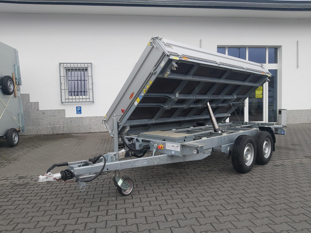 Böckmann Kipper DK AL 3718/35 Profi 374x180x35cm Elektrisch + NHP (L) 3500kg Modell 2024 - Remolque volquete: foto 1 Böckmann Kipper DK AL 3718/35 Profi 374x180x35cm Elektrisch + NHP (L) 3500kg Modell 2024 - Remolque volquete: foto 1