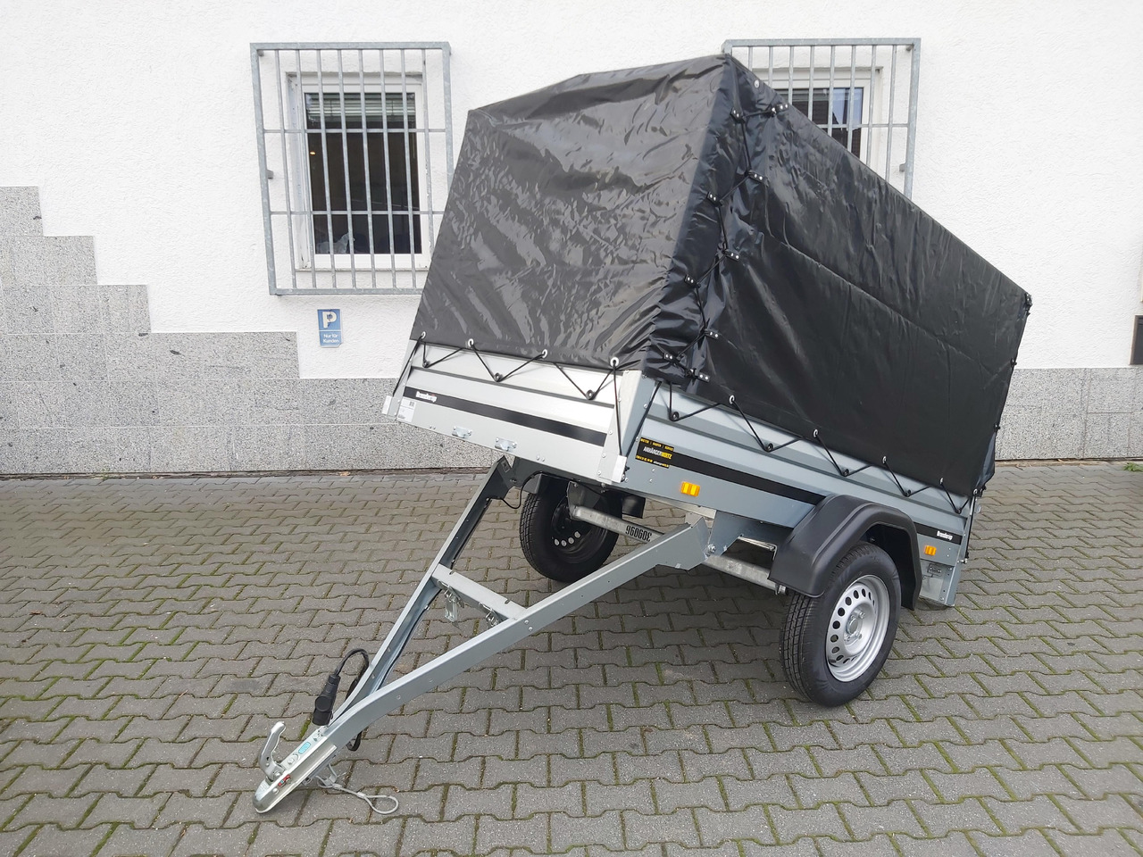 Brenderup 1205 S UB 750 Klappdeichsel Anhänger Hochplane 117cm blackline 750kg - Remolque de coche: foto 2 Brenderup 1205 S UB 750 Klappdeichsel Anhänger Hochplane 117cm blackline 750kg - Remolque de coche: foto 2