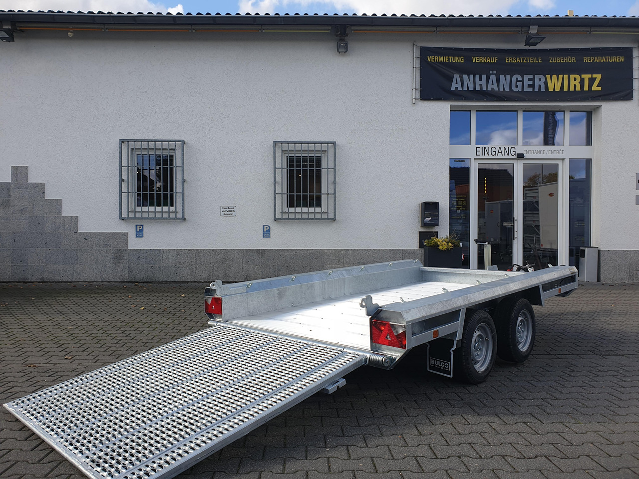 HULCO TERRAX Aluboden 294x150x27cm Heckrampe 150cm (M) 3500kg - Remolque porta maquinaria: foto 1 HULCO TERRAX Aluboden 294x150x27cm Heckrampe 150cm (M) 3500kg - Remolque porta maquinaria: foto 1