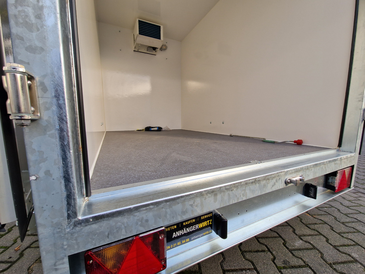 Remolque frigorífico Kargo CoolBoxx FK1326H 251x150x178cm Lebensmittel 230V Govi Kühlung Stützen 1300kg 100km/H: foto 12