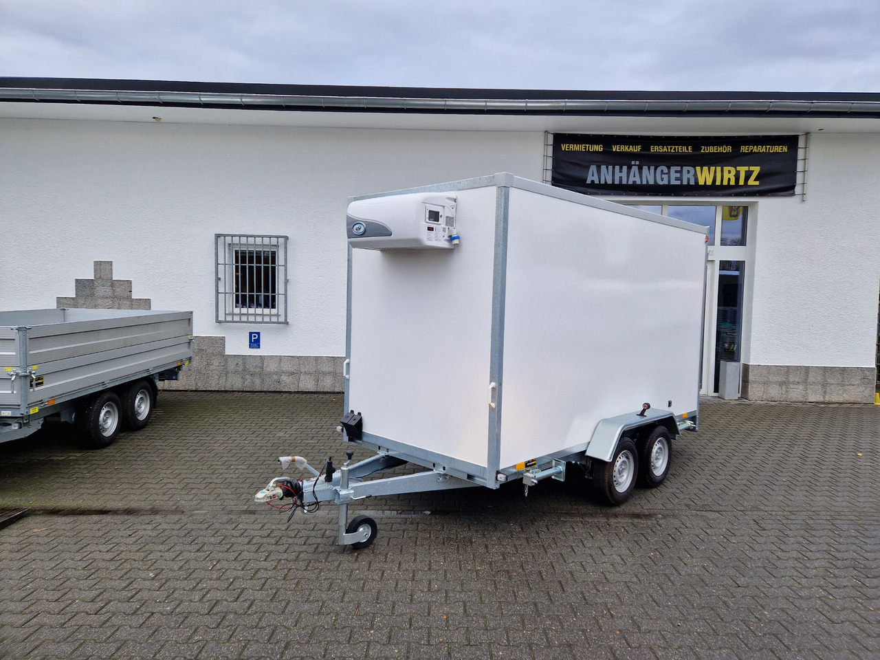 Kargo CoolBoxx FK2736HT 355x162x198cm 230V +Kühlung Govi Arktik 2000 (L) 2700kg - Remolque frigorífico: foto 5 Kargo CoolBoxx FK2736HT 355x162x198cm 230V +Kühlung Govi Arktik 2000 (L) 2700kg - Remolque frigorífico: foto 5