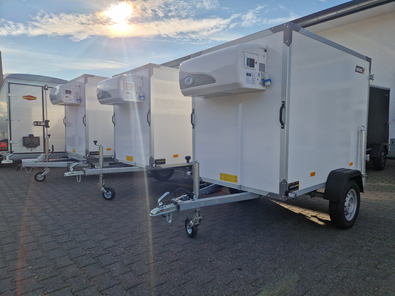 Kühlanhänger 752 DK2 Classic 199x124x150cm XPS Govi Kühlung 750kg ungebremst - Remolque frigorífico: foto 3 Kühlanhänger 752 DK2 Classic 199x124x150cm XPS Govi Kühlung 750kg ungebremst - Remolque frigorífico: foto 3