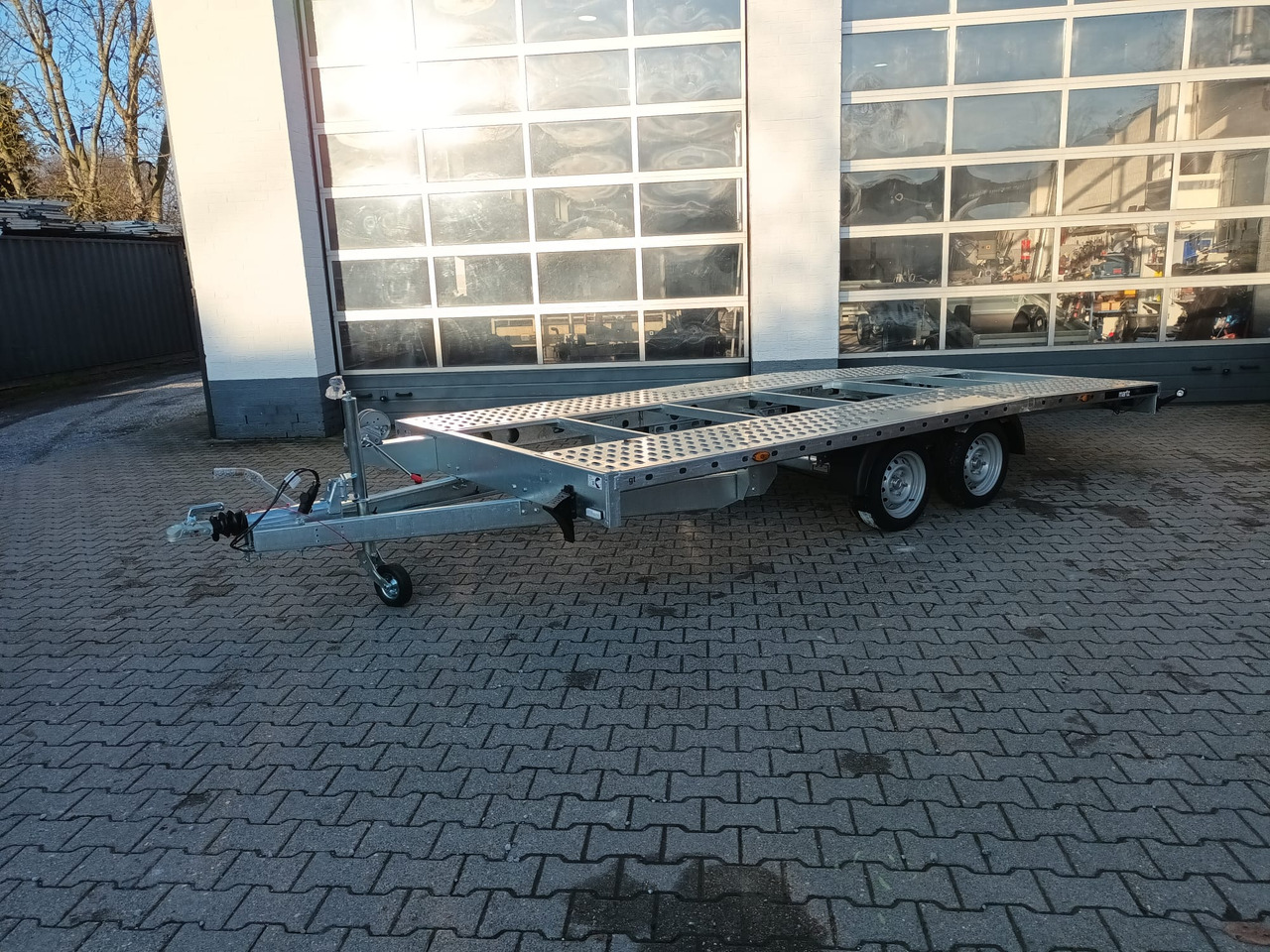 Remolque portavehículos Martz GT UNIDECK PLUS 450/2 S 2,7T Lohr Stahl Fahrschienen Winde 13" 2700kg: foto 8