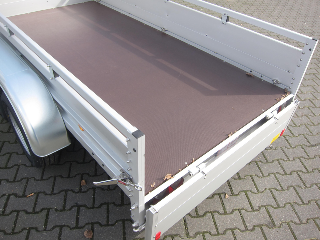 PKW Anhänger Koch Aluline 7.26 300x150x44cm (M) 2600kg Modell 2023 - Remolque de coche: foto 5 PKW Anhänger Koch Aluline 7.26 300x150x44cm (M) 2600kg Modell 2023 - Remolque de coche: foto 5
