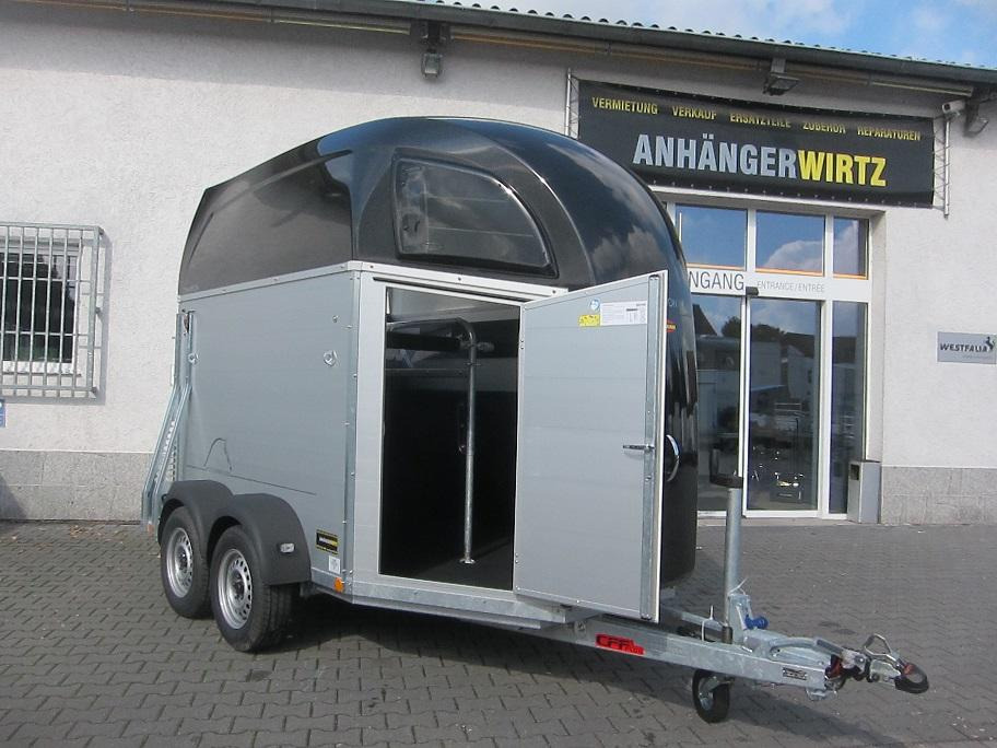 Pferdeanhänger Böckmann Champion R Sattelkammer blackline 2400kg CFF+ 100 km/H Modell 25 - Remolque para caballos: foto 3 Pferdeanhänger Böckmann Champion R Sattelkammer blackline 2400kg CFF+ 100 km/H Modell 25 - Remolque para caballos: foto 3