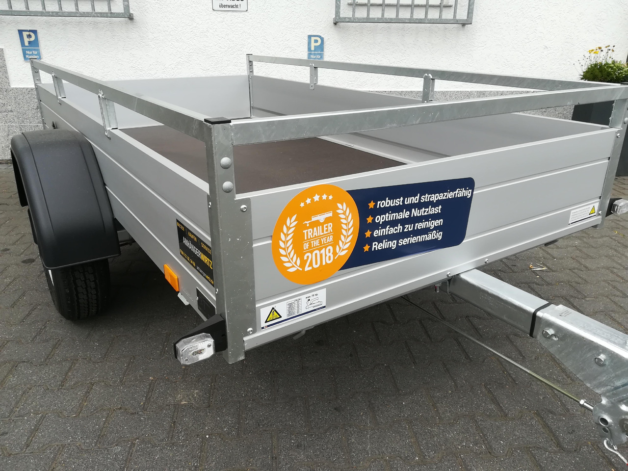 Saris Anhänger DV135 McAlu Pro MP 255x133x43cm (S) 1350kg Online Aktion Modell 2024 - Remolque de coche: foto 5 Saris Anhänger DV135 McAlu Pro MP 255x133x43cm (S) 1350kg Online Aktion Modell 2024 - Remolque de coche: foto 5