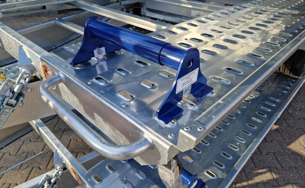 Saris Cartrailer AT 471 202 3500 2 K Fahrschienen ankippbar easyload 13" 3500kg - Remolque portavehículos: foto 1 Saris Cartrailer AT 471 202 3500 2 K Fahrschienen ankippbar easyload 13" 3500kg - Remolque portavehículos: foto 1