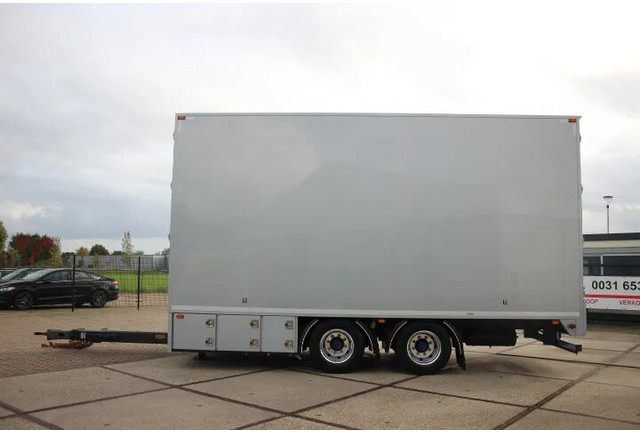 DRACO Middenas aanhangwagen bloemen / planten verkoopwagen - Remolque caja cerrada: foto 2 DRACO Middenas aanhangwagen bloemen / planten verkoopwagen - Remolque caja cerrada: foto 2