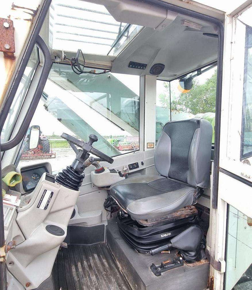 Tractor Claas Ranger 975: foto 7 Tractor Claas Ranger 975: foto 7