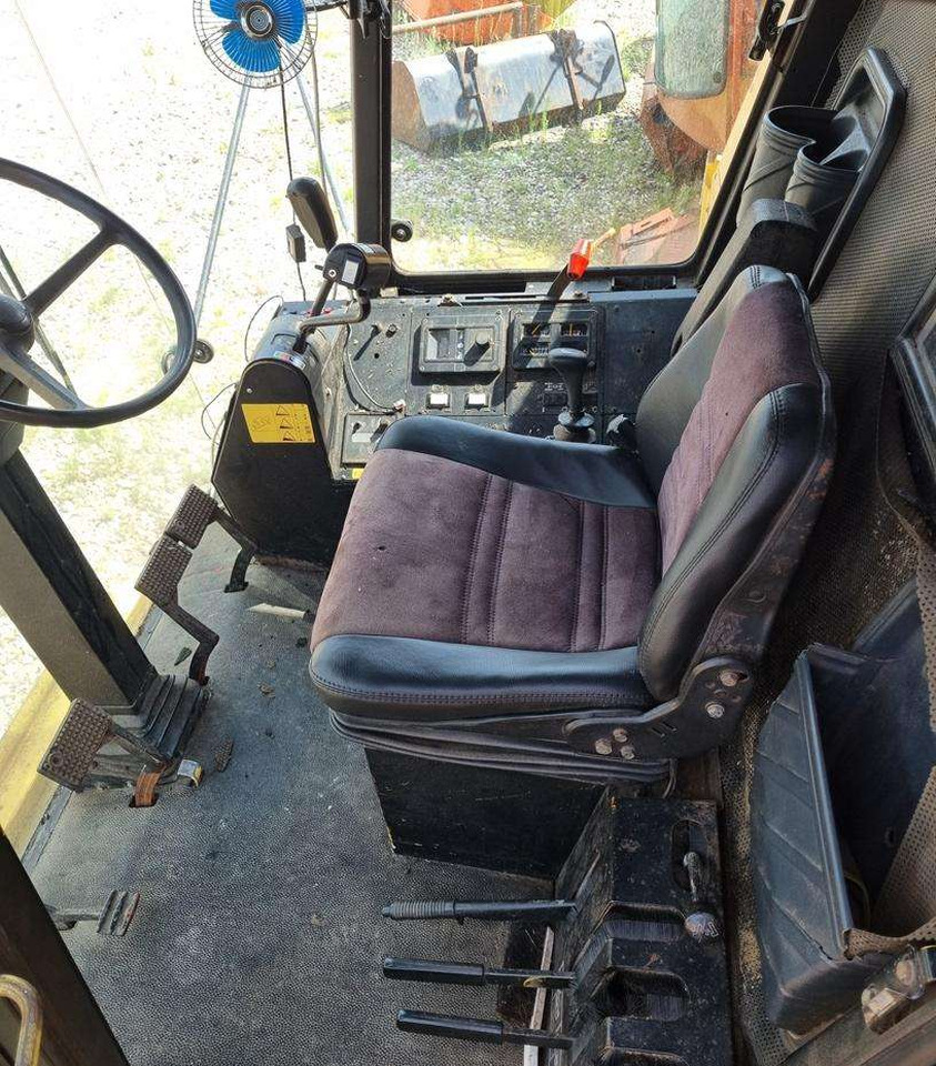 Cosechadora de granos New Holland TX36: foto 8