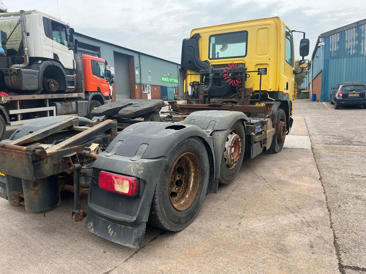 DAF 85 410 - Cabeza tractora: foto 4 DAF 85 410 - Cabeza tractora: foto 4