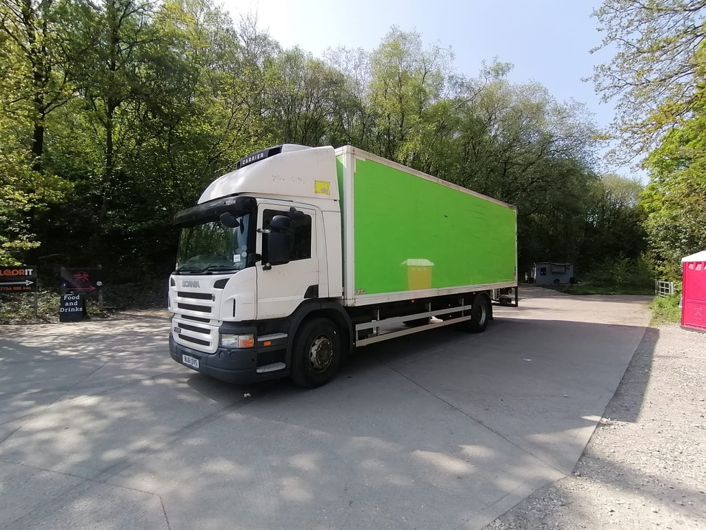 Scania P230 4x2 Box Van - Furgoneta caja cerrada: foto 1 Scania P230 4x2 Box Van - Furgoneta caja cerrada: foto 1