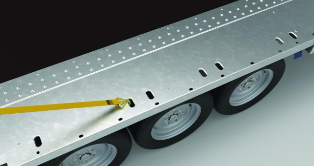 Brian James Cargo Connect Universalanhänger 476-5022-35-3-10, 5500 x 2290 mm, 3,5 to., 10 Zoll - Remolque portavehículos: foto 4 Brian James Cargo Connect Universalanhänger 476-5022-35-3-10, 5500 x 2290 mm, 3,5 to., 10 Zoll - Remolque portavehículos: foto 4