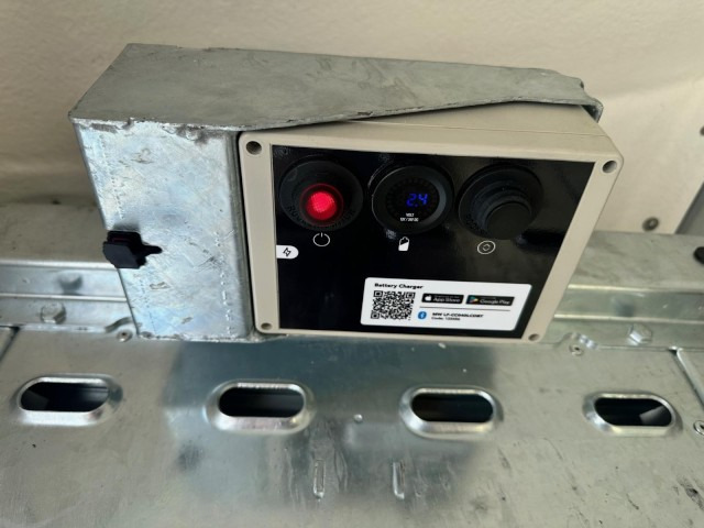 Remolque portavehículos nuevo Brian James Race Sport 341, 341-5521-35-2-12-B, 5530x2100x1960mm, 3,5 to.: foto 13 Remolque portavehículos nuevo Brian James Race Sport 341, 341-5521-35-2-12-B, 5530x2100x1960mm, 3,5 to.: foto 13