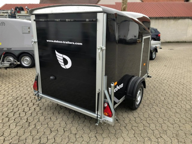 Cheval Liberte Debon Cargo 2 Poly + Türe schwarz Aluräder 1300 kg, 100 km/h, 300x155x168cm - Remolque caja cerrada: foto 5 Cheval Liberte Debon Cargo 2 Poly + Türe schwarz Aluräder 1300 kg, 100 km/h, 300x155x168cm - Remolque caja cerrada: foto 5