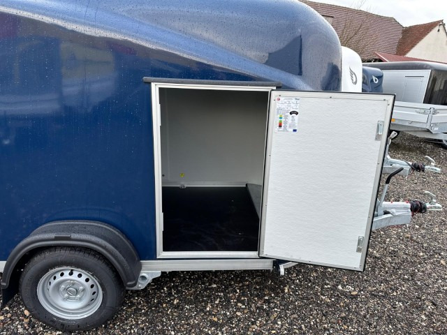 Cheval Liberte Debon Fourgon Cargo 2 Poly + Türe blau 1300 kg, 100 km/h, 300x155x168cm - Remolque caja cerrada: foto 4 Cheval Liberte Debon Fourgon Cargo 2 Poly + Türe blau 1300 kg, 100 km/h, 300x155x168cm - Remolque caja cerrada: foto 4