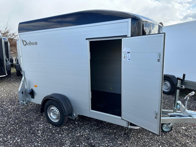 Cheval Liberte Debon Roadster 300, C300 Alu + Türe 1300 kg, 100 km/h, 300x155x190cm - Remolque caja cerrada: foto 5 Cheval Liberte Debon Roadster 300, C300 Alu + Türe 1300 kg, 100 km/h, 300x155x190cm - Remolque caja cerrada: foto 5