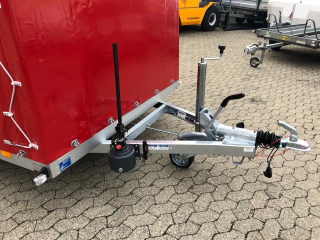 Humbaur Absenkanhänger HKT 153117 S, 3100 x 1765 x 150 mm, 1,5 to. - Remolque de coche: foto 2 Humbaur Absenkanhänger HKT 153117 S, 3100 x 1765 x 150 mm, 1,5 to. - Remolque de coche: foto 2