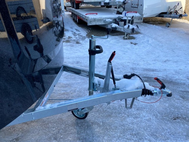 Humbaur Poly-Alu Koffer HKPA 263217, 2,6 to. 100 km/h, 3280 x 1770 x 1800 mm - Remolque caja cerrada: foto 4 Humbaur Poly-Alu Koffer HKPA 263217, 2,6 to. 100 km/h, 3280 x 1770 x 1800 mm - Remolque caja cerrada: foto 4